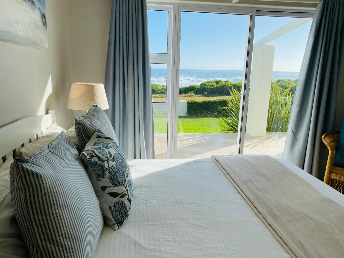 Seapearl Oceanfront Villa And Cottage Hermanus Exteriör bild