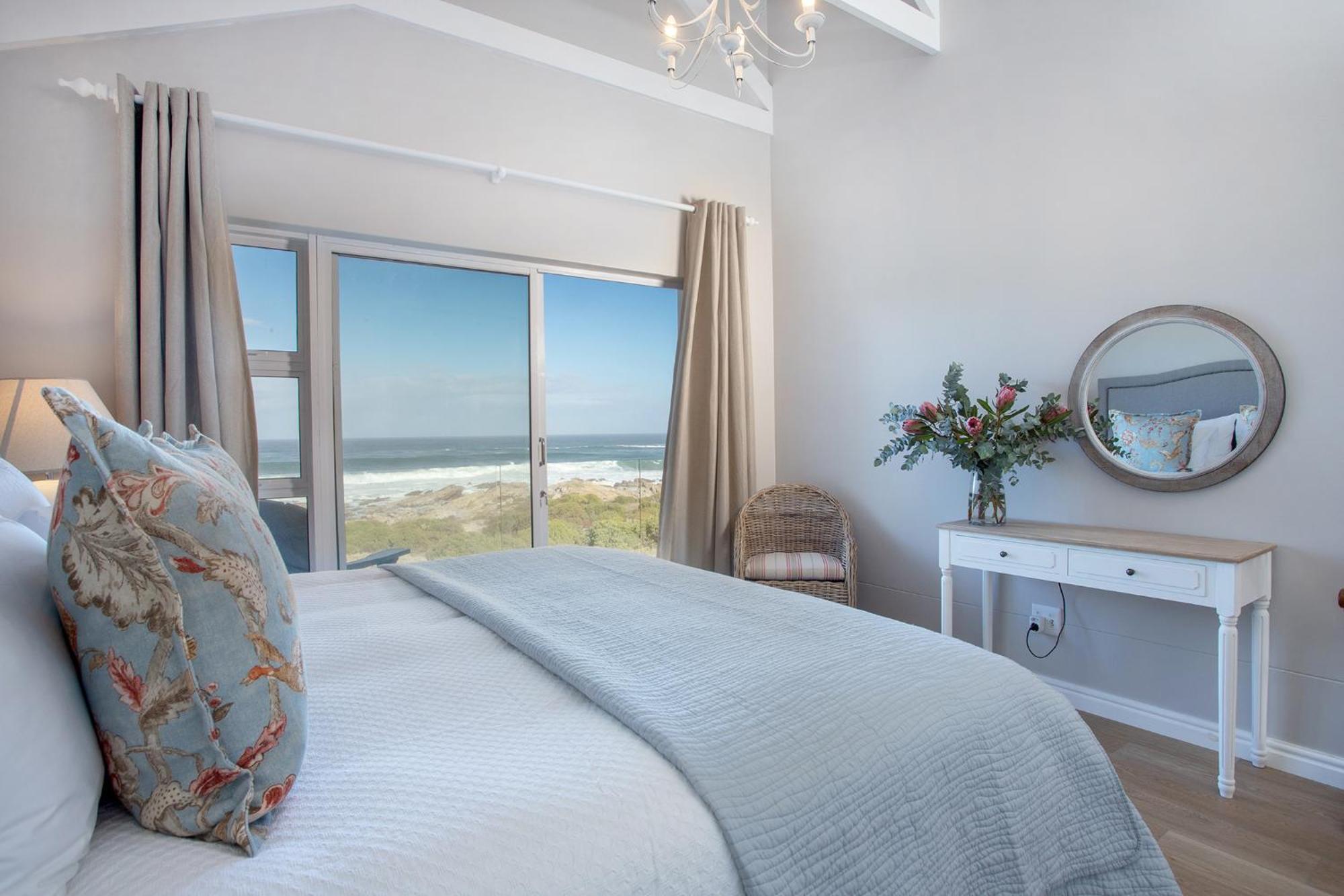 Seapearl Oceanfront Villa And Cottage Hermanus Exteriör bild