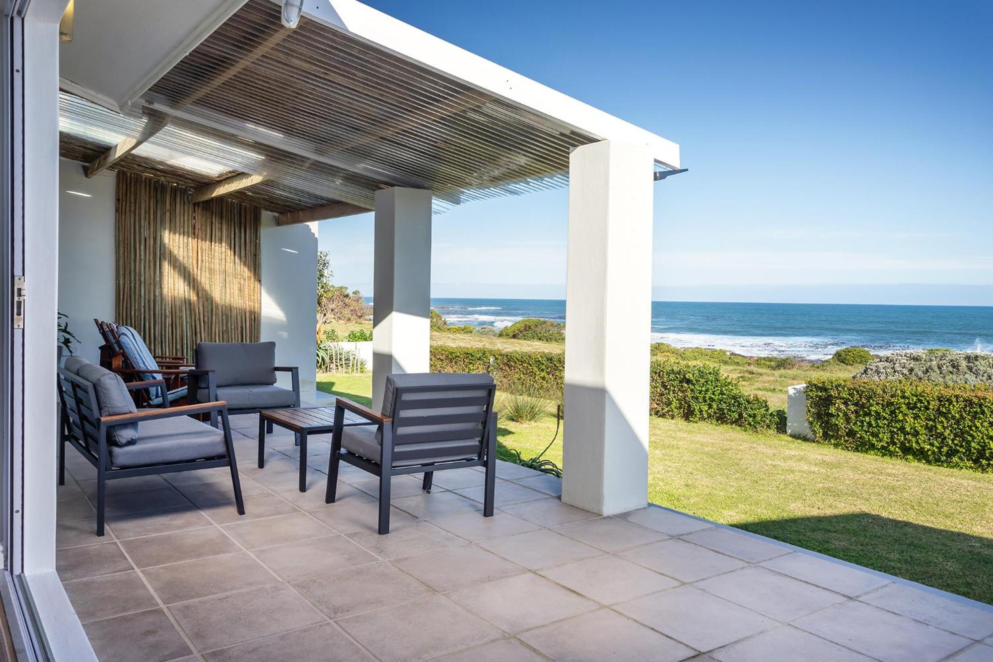 Seapearl Oceanfront Villa And Cottage Hermanus Exteriör bild